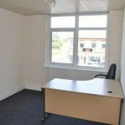 Office accomodations to rent in Bristol