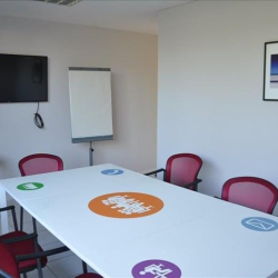 Exterior image of Azur Rte des Vernèdes, Puget sur Argens, Immeuble Center