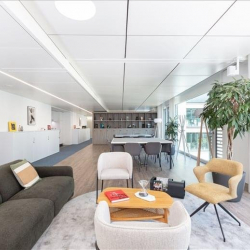 Office accomodation to lease in Zug