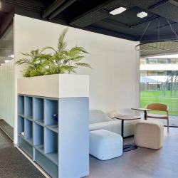 Offices at Bakay Nándor Utca 24, Cédrus Offices