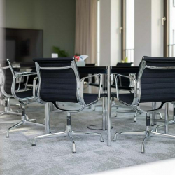 Executive office centres to let in Hamburg