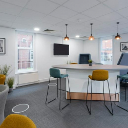 Executive office to lease in Manchester