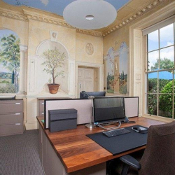 Executive suite to let in Corsham