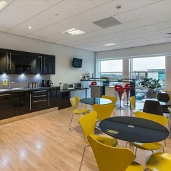 Serviced office to let in Newcastle