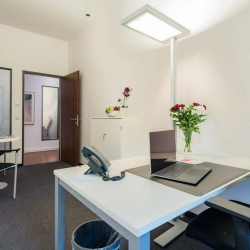 Offices at Überseeallee 1