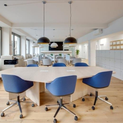 Exterior view of Bismarckstrasse 100, 3rd and 4th floor