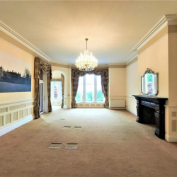 Office space to hire in Nutfield