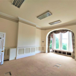 Serviced offices to let in Nutfield