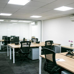 Serviced offices to let in Brentford