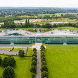 Executive suite to lease in Slough