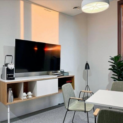 Office accomodations to hire in Nantes