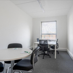 Serviced office centres to rent in Haywards Heath