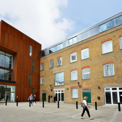 Exterior image of Brixton Road, Kennington Park