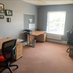 Office accomodations to rent in Southampton