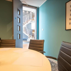 Serviced office centres to hire in Reading