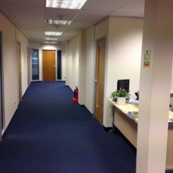 Office suite to let in Chippenham
