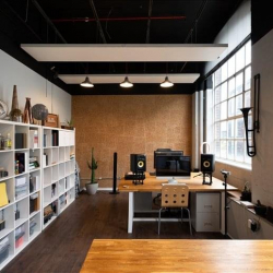 Office suite to let in London