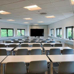 Offices at Business Centre Nord, Lyngbyvej 20