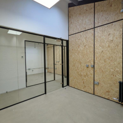 Executive office centres in central Frome