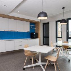Serviced office to let in Cologne