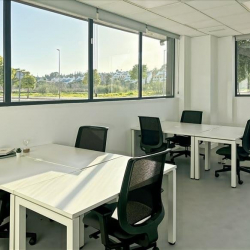 Office spaces to let in Seville