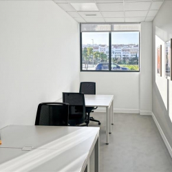 Calle Almutamid 6, Edificio Vega 1 serviced offices