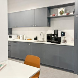 Serviced office centres to let in Seville