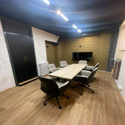 Office suite in Madrid