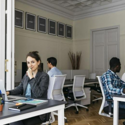 Offices at Carrer Còrsega 284, 1 Pis