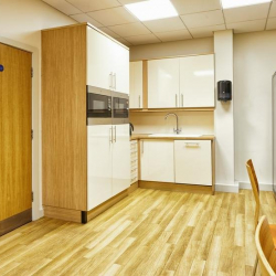 Office accomodations to lease in Blackburn