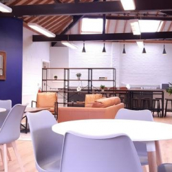 Office suite to let in Horsham