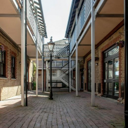 Serviced office centres to lease in Horsham
