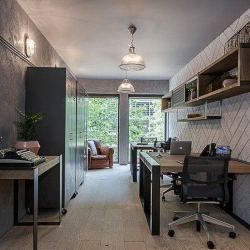 Serviced office in London