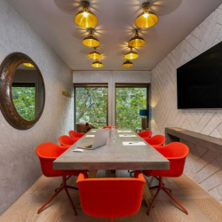 London serviced office