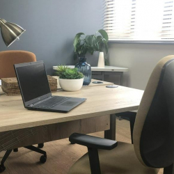 Executive office to let in Bicester