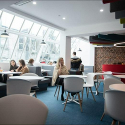 Office accomodations to let in London