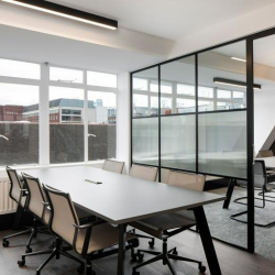 Executive office to rent in London