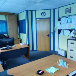 Exterior view of Dalmeyer Road, Unit 28, Cygnus Business Centre