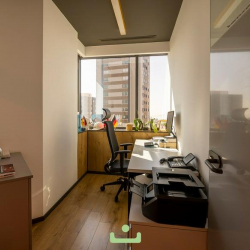 Office accomodations to rent in Istanbul