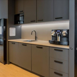 Executive suites to let in Rotterdam