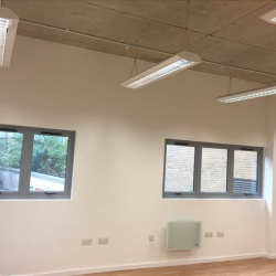 Serviced office to rent in London