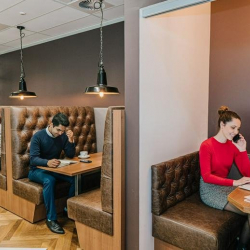 Office accomodation to lease in London