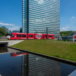 Dreischeibenhaus 1