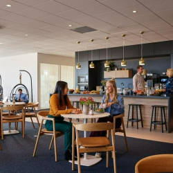 Executive offices to hire in Solna