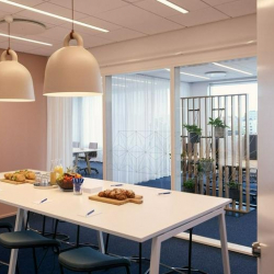 Serviced office to let in Solna