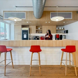 Serviced office to lease in Athens