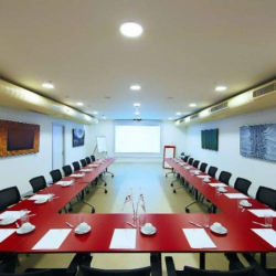 Interior of Esentepe, Ecza Sokağı No:4/42, Pol Center