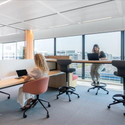 Evert van de Beekstraat 354 serviced office centres