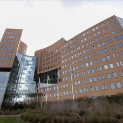 Exterior image of Fascinatio Boulevard 200