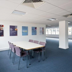 Serviced office to let in Manchester